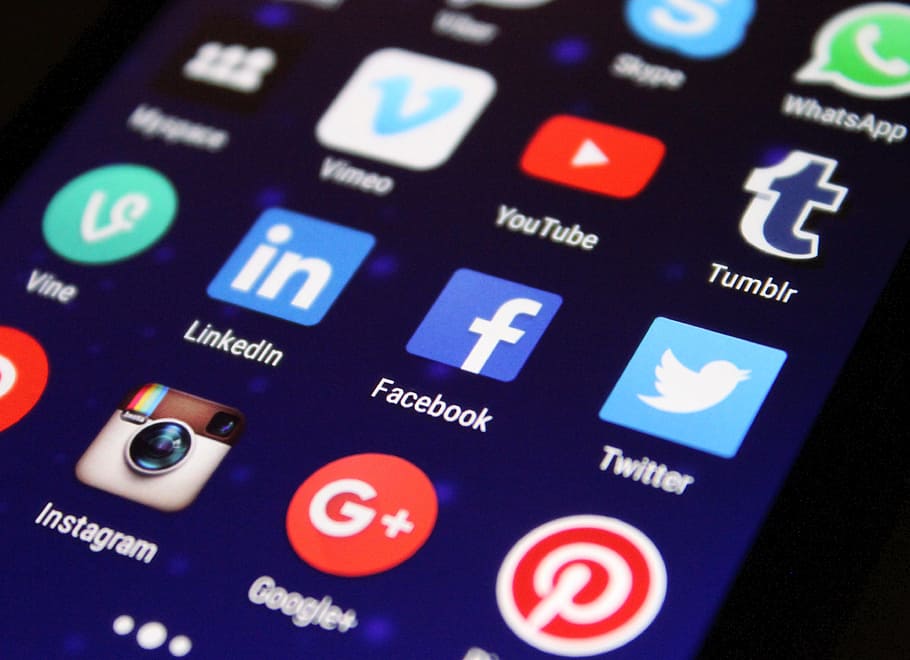 Find Frrelance java projects with social media