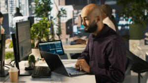 Prompt engineer expert working with multiple AI chat interfaces showing prompt design, testing and evaluation steps